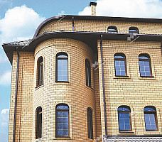 Кирпич облицовочный 1НФ соломенный производства Железногорского КЗ
