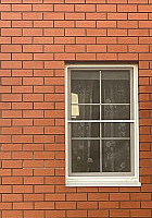 Кладка фасада коттеджа из лицевого кирпича 1.4НФ Красный Лава
